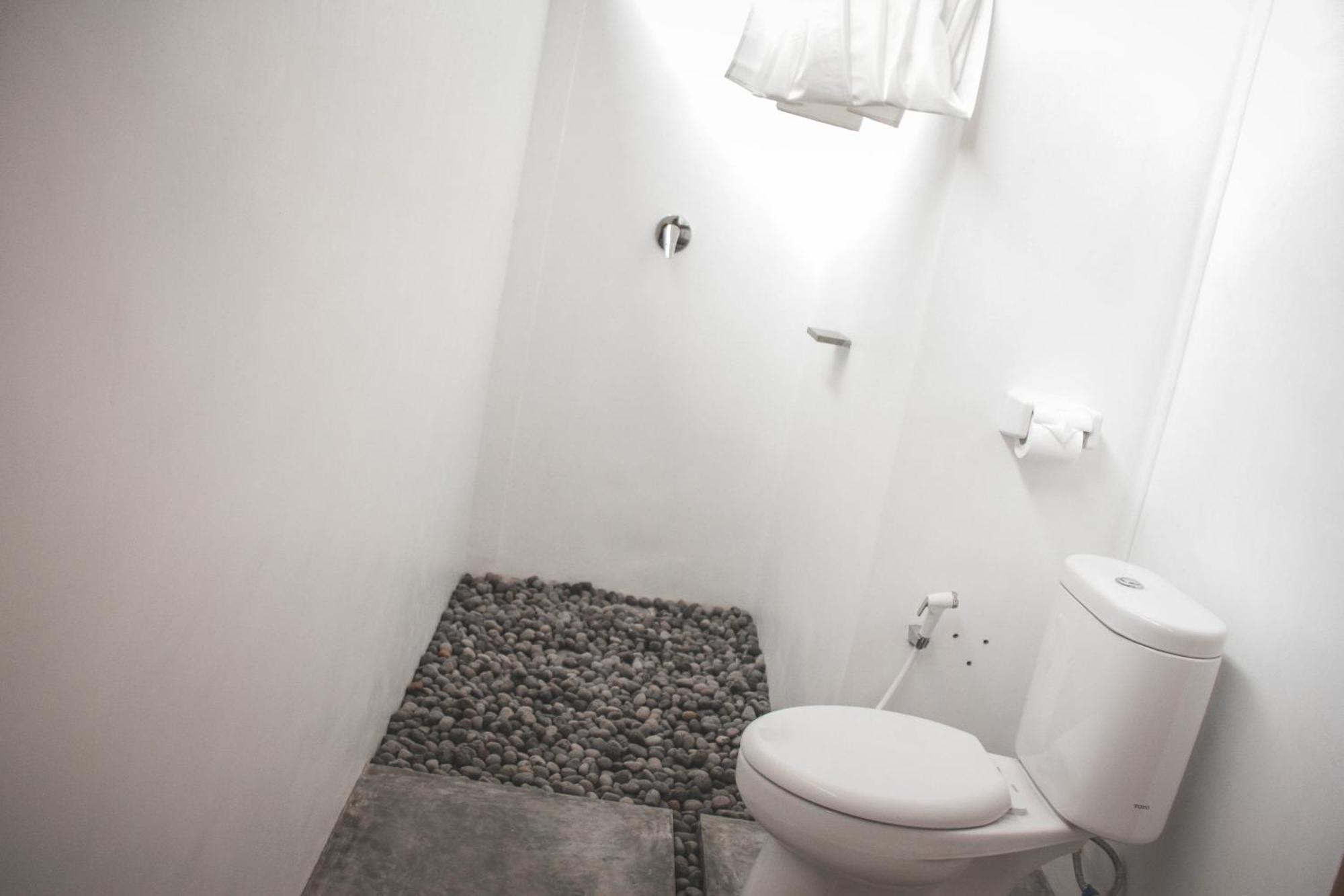 The Govardhan Homestay Canggu Екстериор снимка