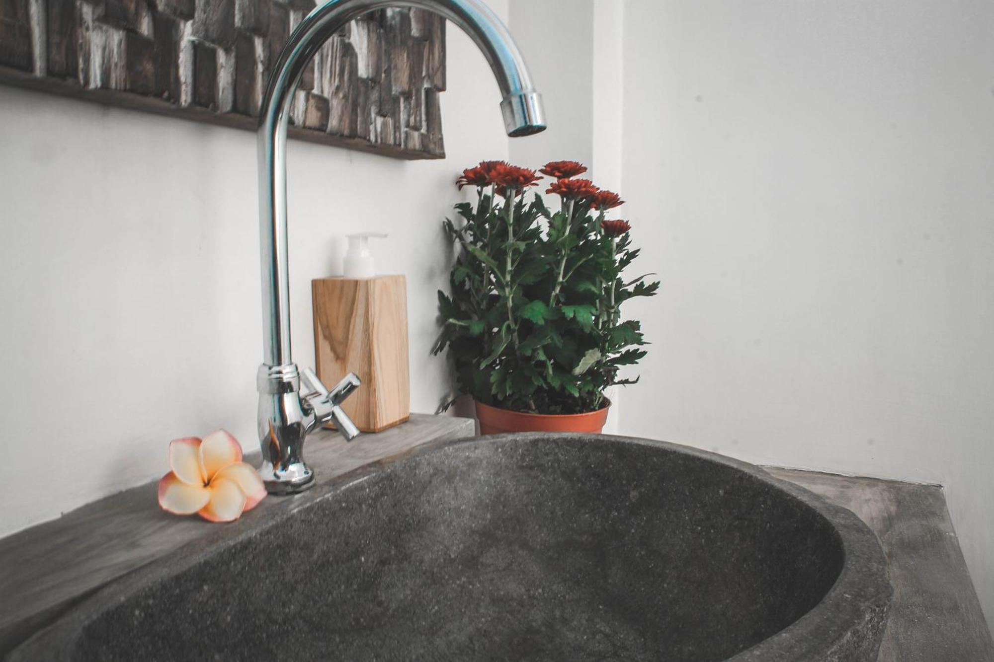 The Govardhan Homestay Canggu Екстериор снимка